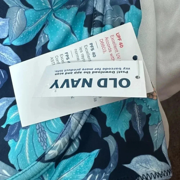 NWT Old Navy blue floral print swimsuit top size 4X - Picture 14 of 14